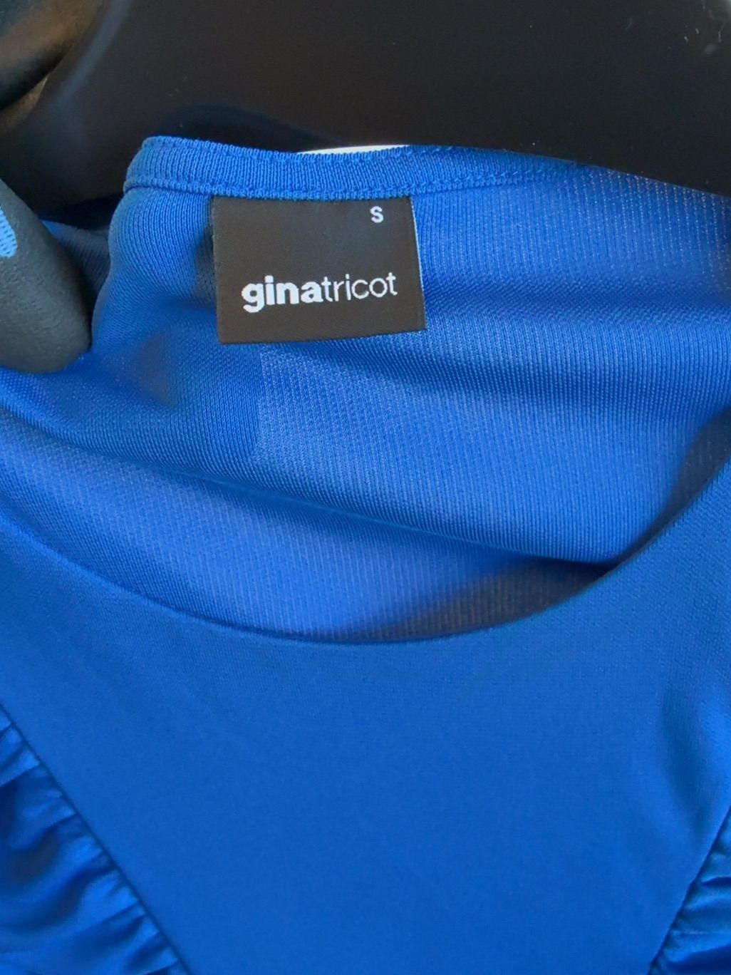 Gina Tricot blå rynkad långärmad topp