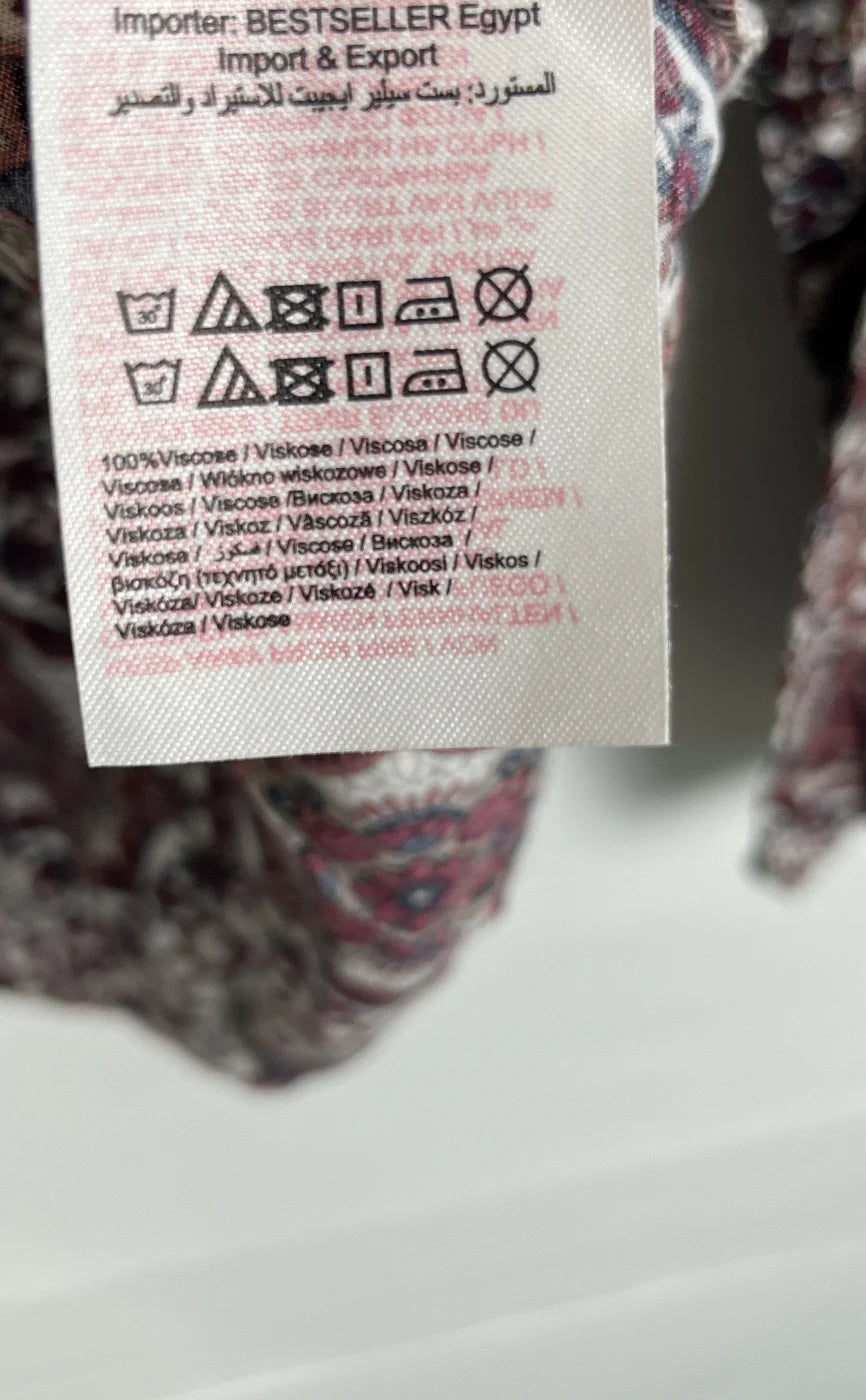 Only långärmad mönstrad topp