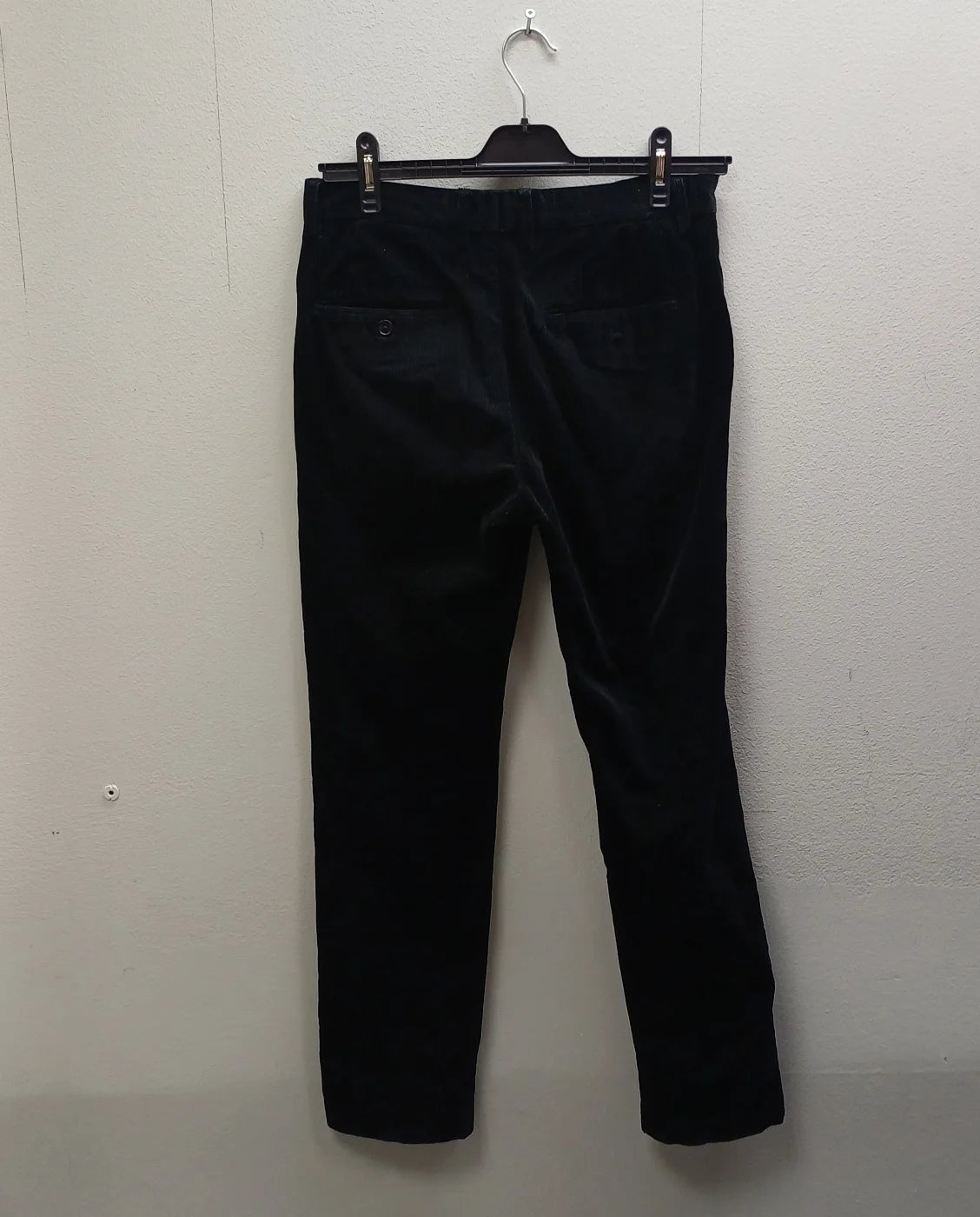 H&M slim fit svarta manchesterbyxor