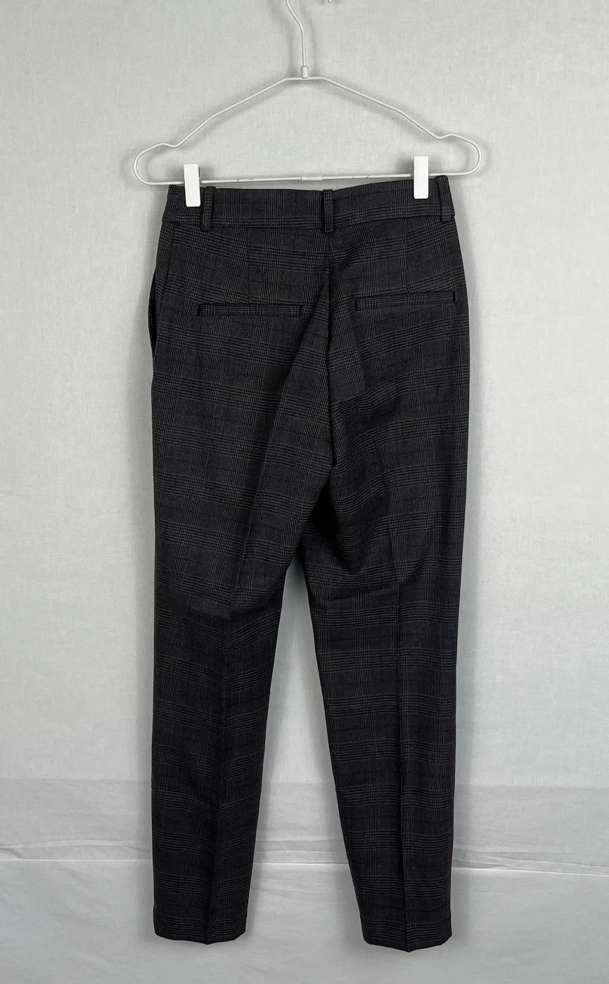 H&M rutiga figursydda byxor