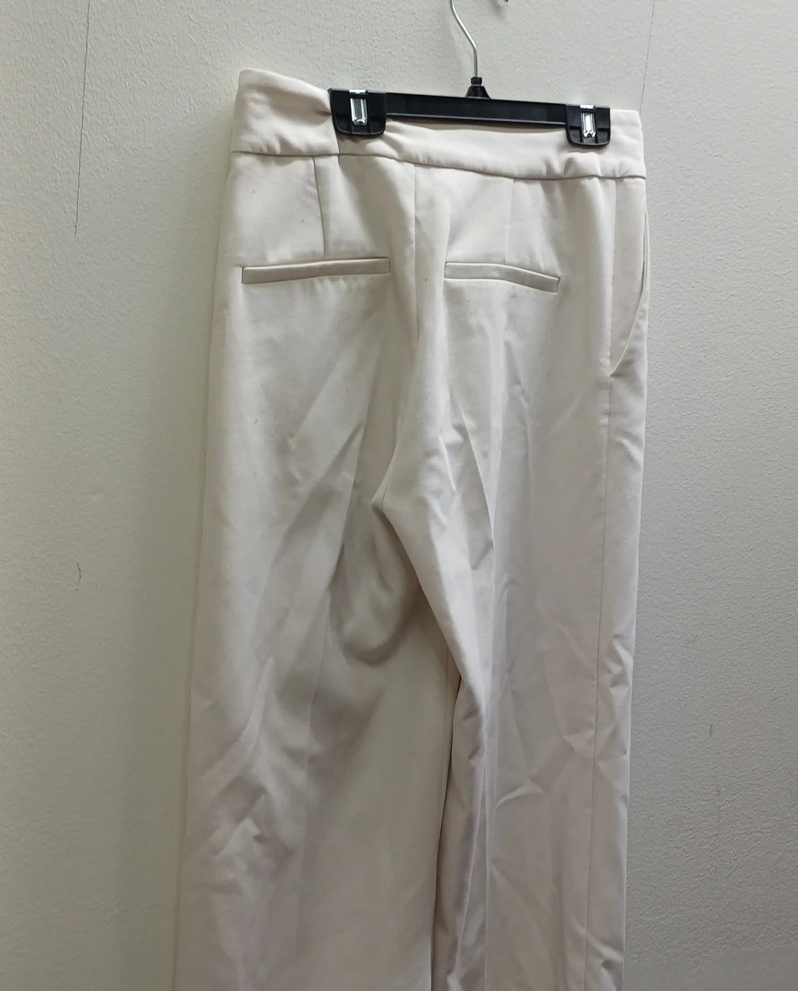 InWear ljusbeige plisserade byxor