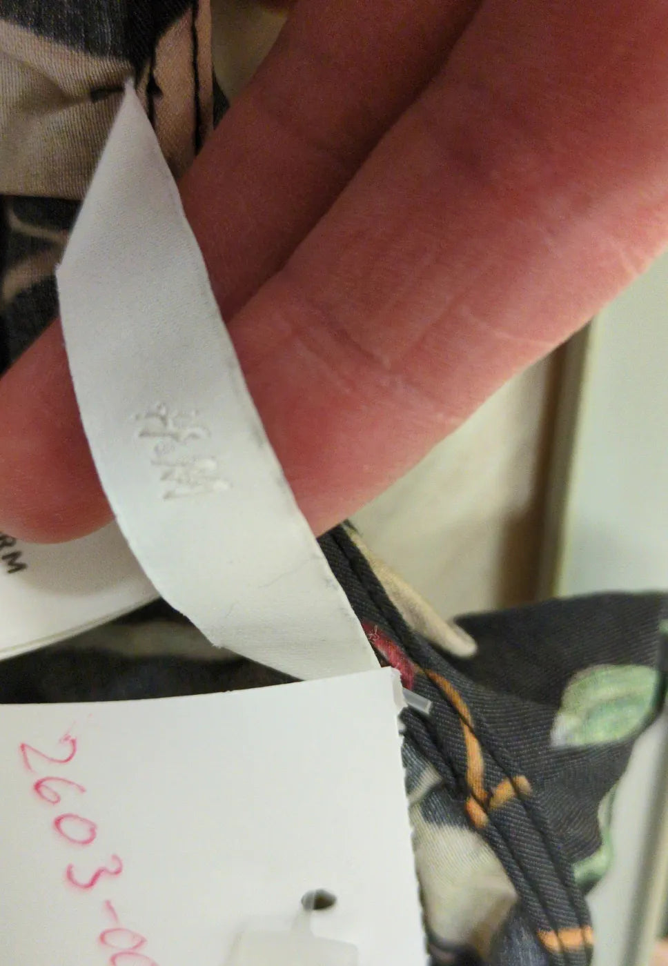 H&M blommig blus med långa ärmar