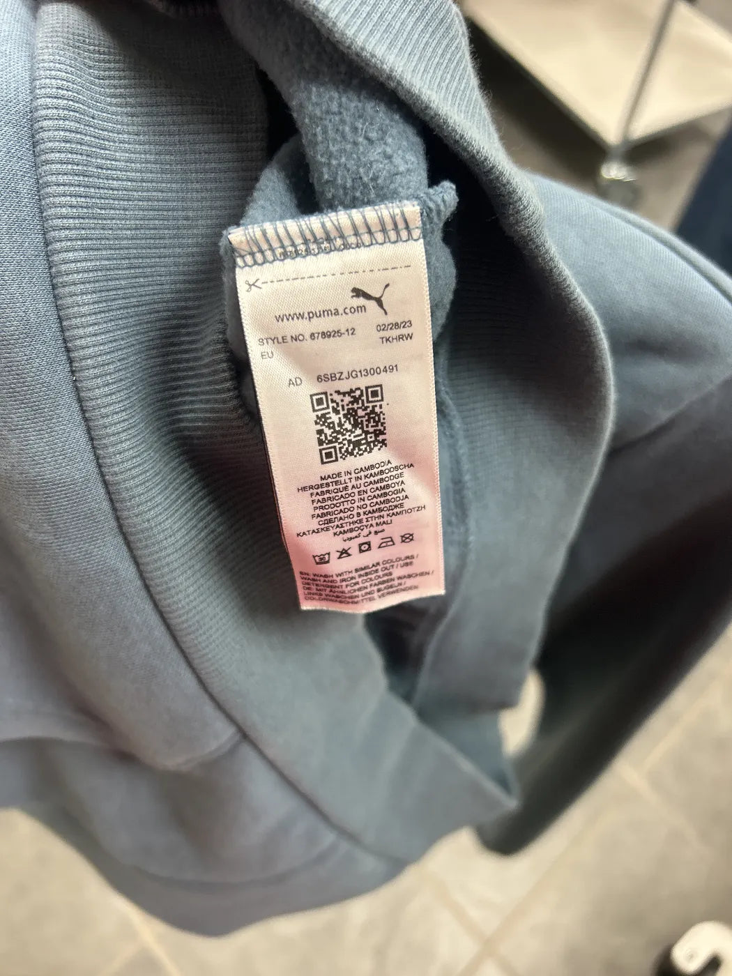 Puma blå huvtröja
