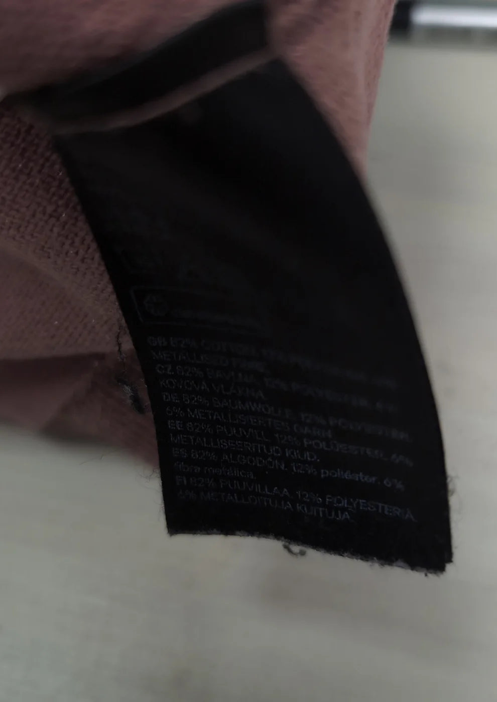 H&M stickad mauvebrun klänning