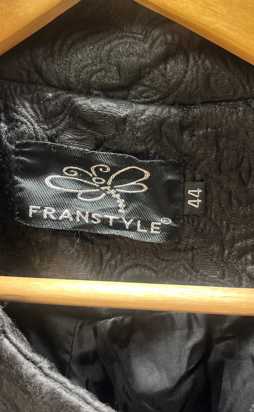FRANSTYLE mönstrad lapptäckskappa