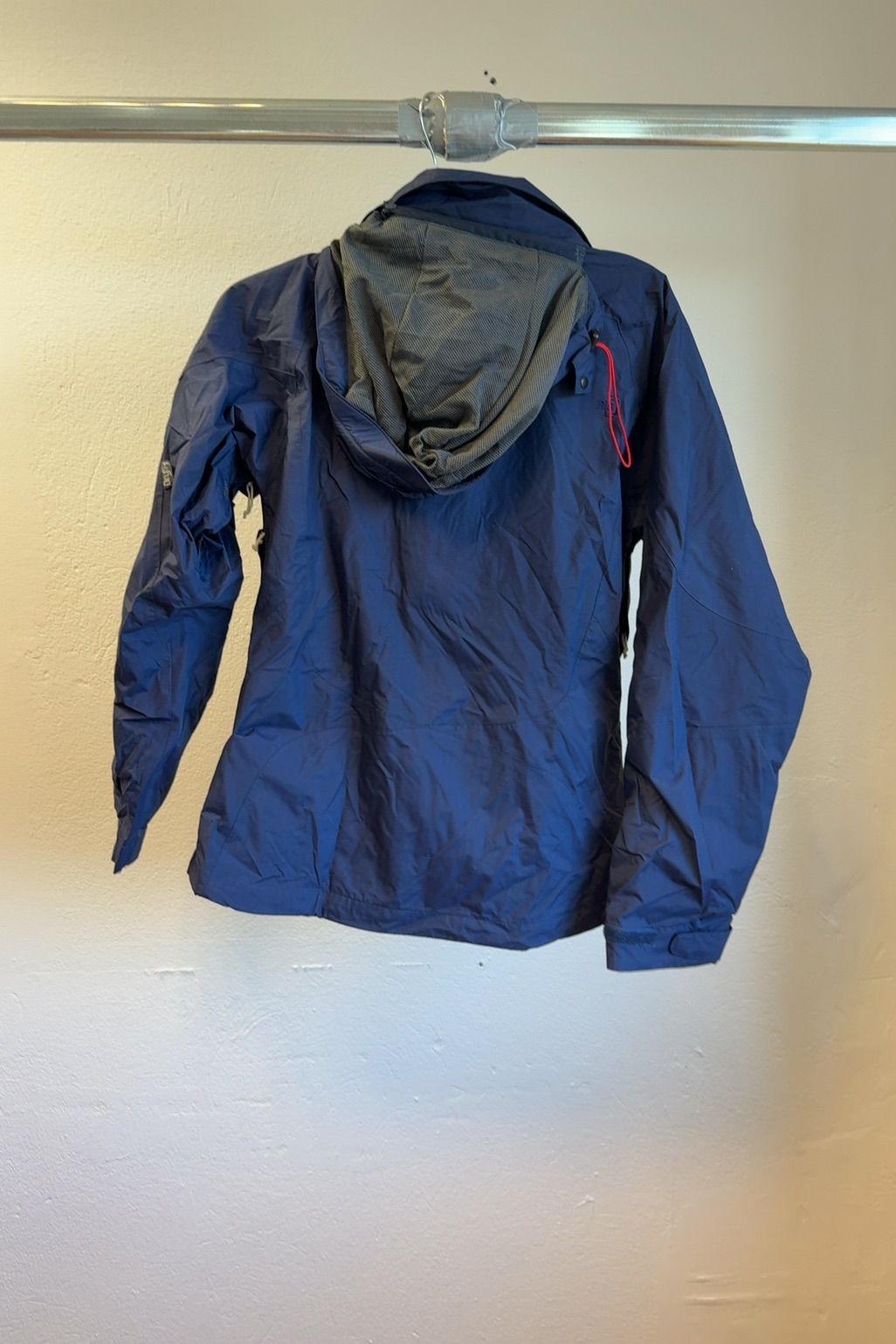 Didriksons unisex marinblå vindjacka