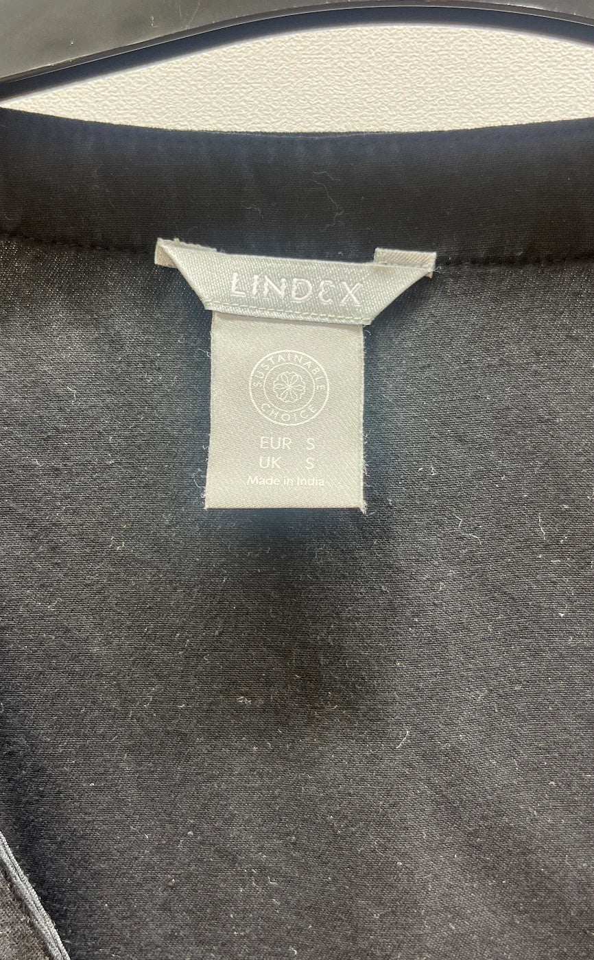 Lindex svart jumpsuit med knappar
