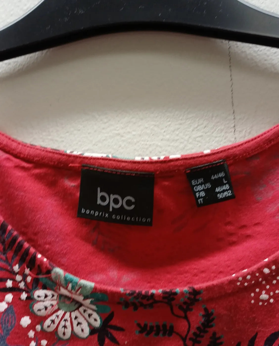 bpc bonprix collection blommig klänning med kort ärm