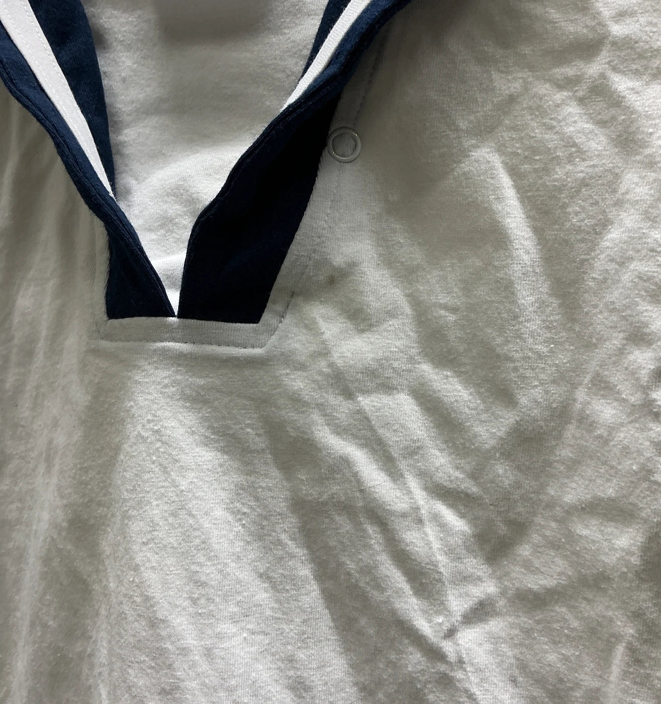 Geggamoja T-shirt med sjömanskrage