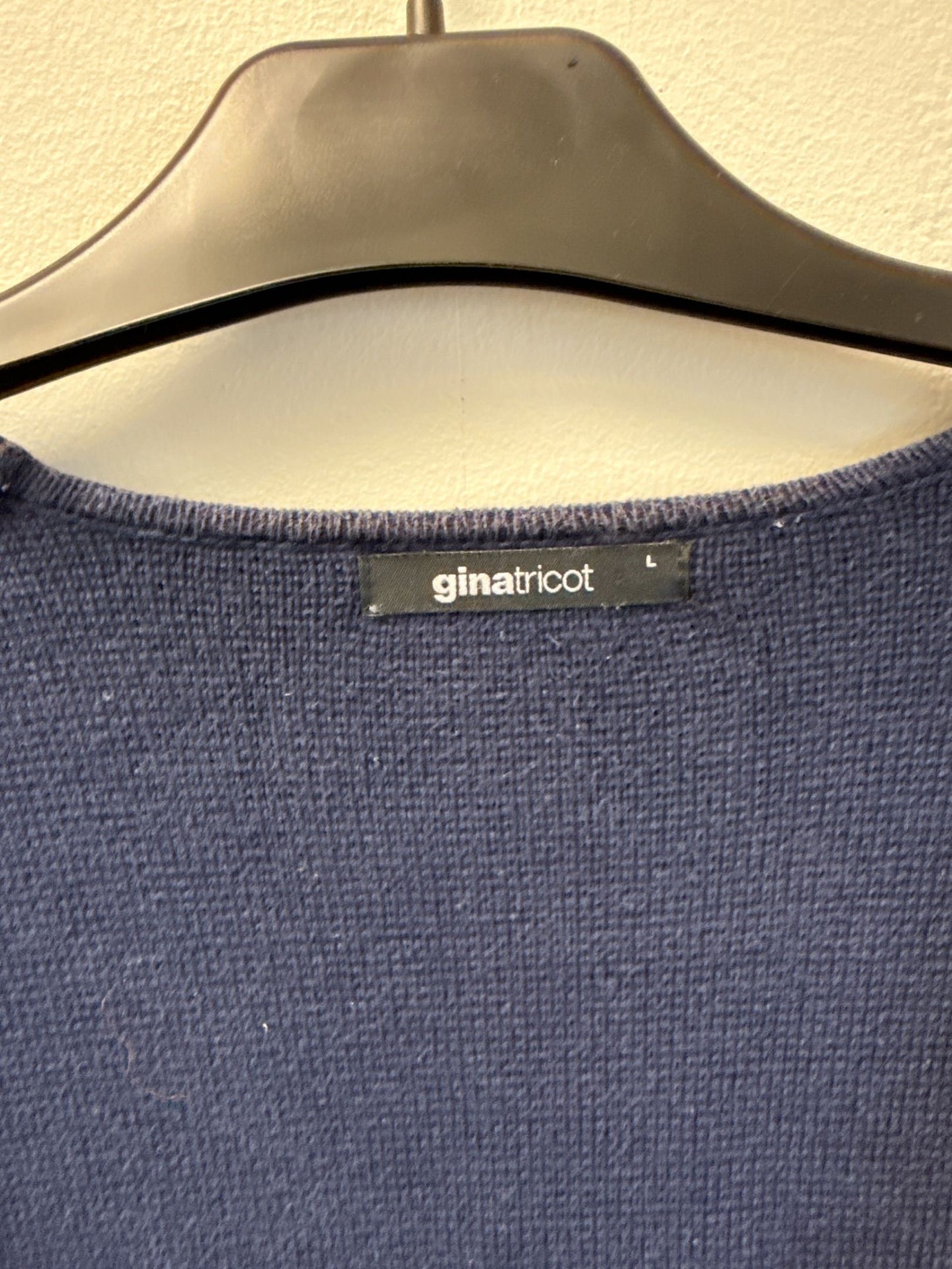 Gina Tricot marinblå stickad kofta med fickor