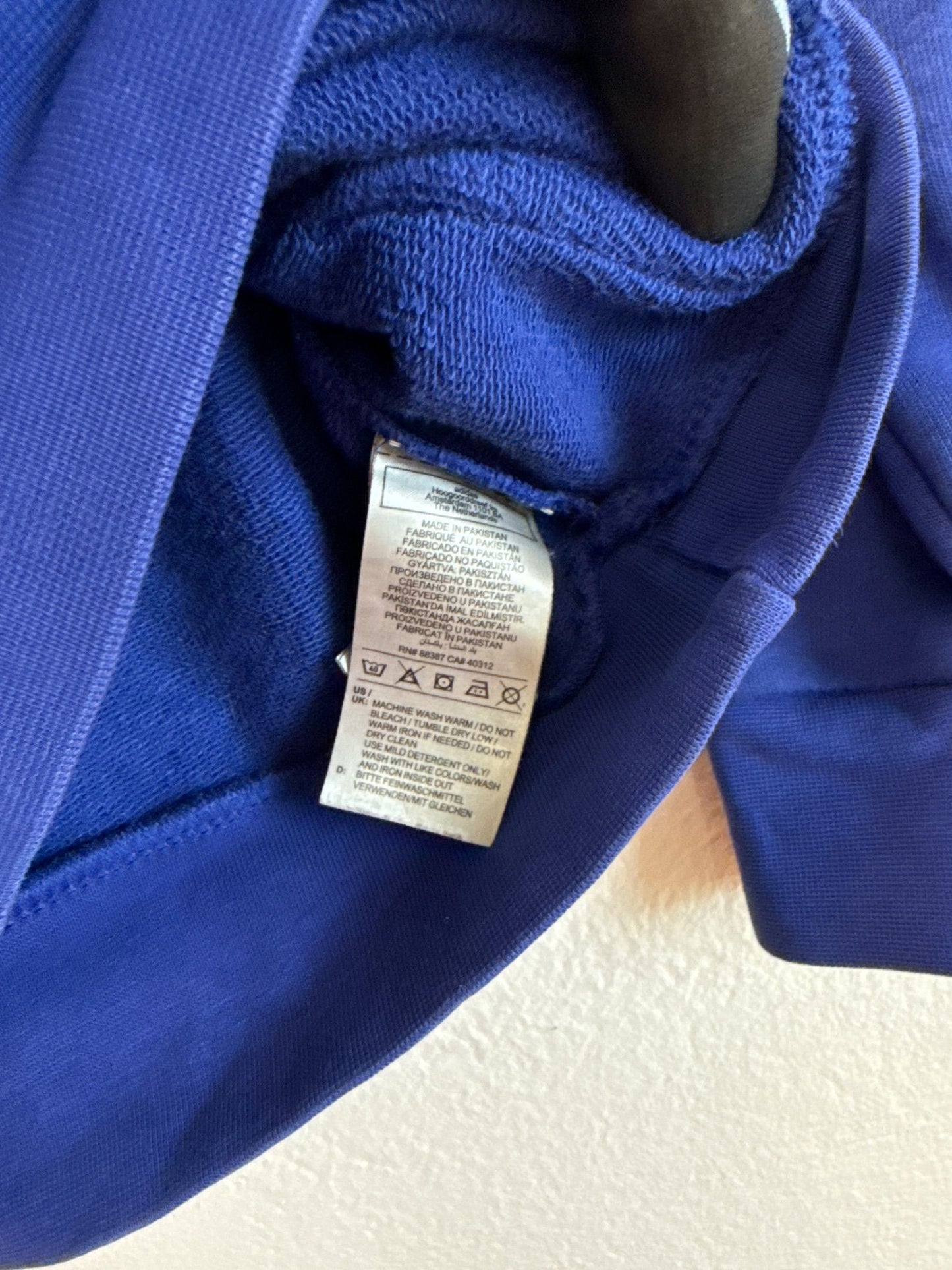 Adidas blå hoodie för barn med logga