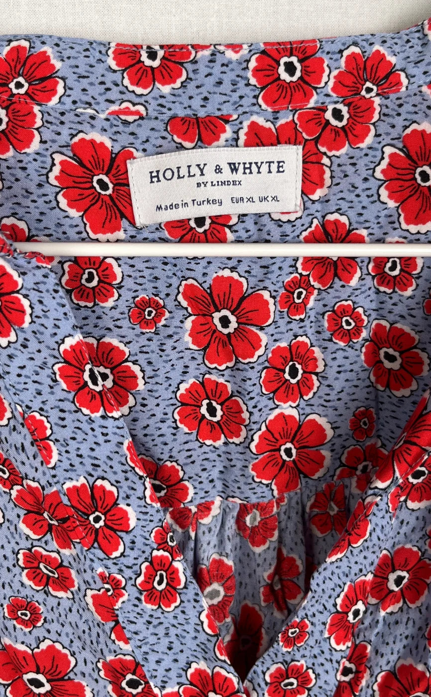 Holly & Whyte blommig blus