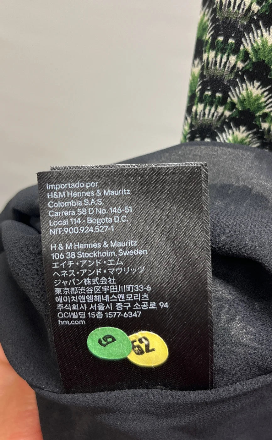 H&M ärmlös mönstrad klänning