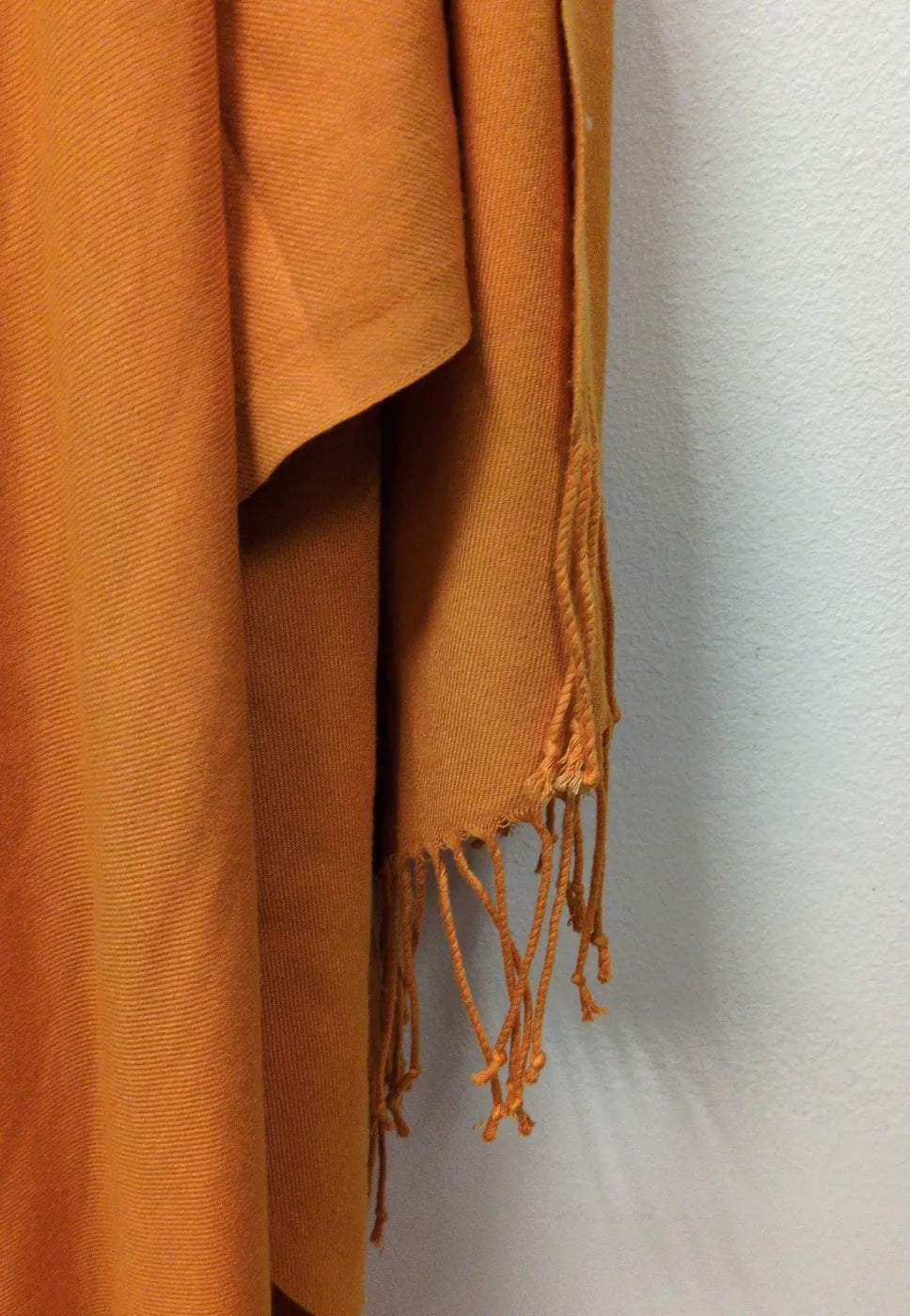 Ecenur pashminasjal med fransar