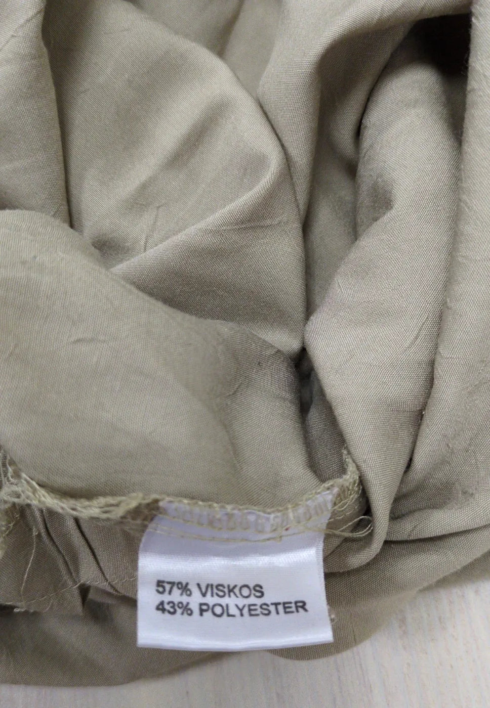 Lola Woman beige ärmlös topp
