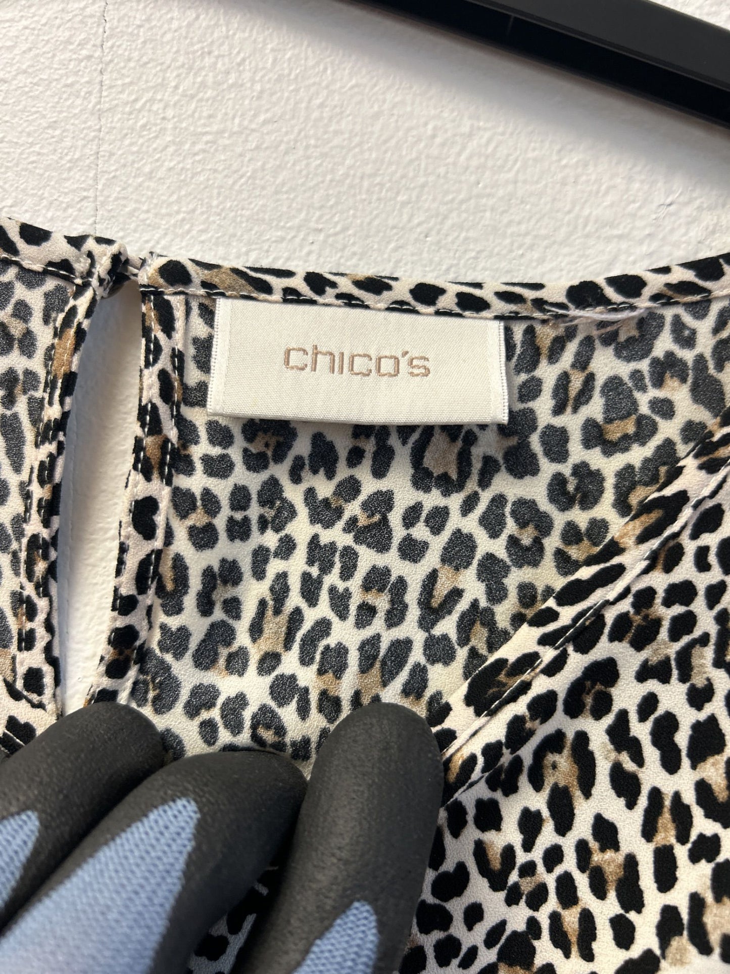 Chico's blus med leopardmönster