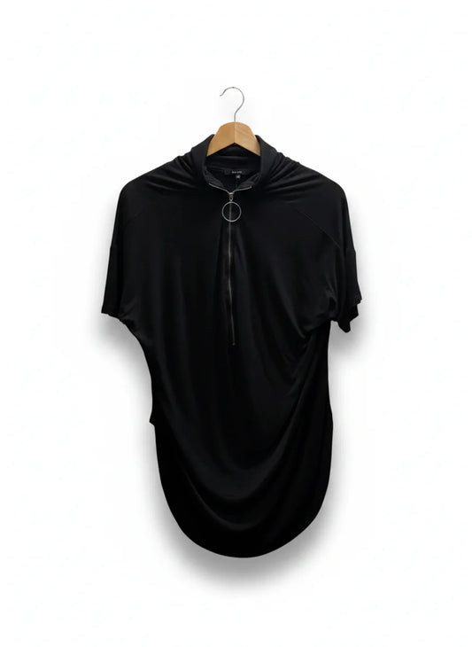 Lindex svart t-shirt med dragkedja