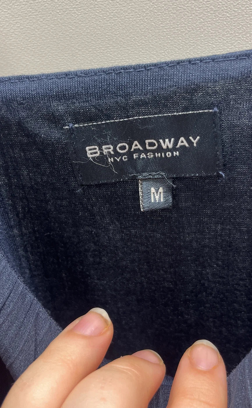 Broadway NYC Fashion svart cami-topp