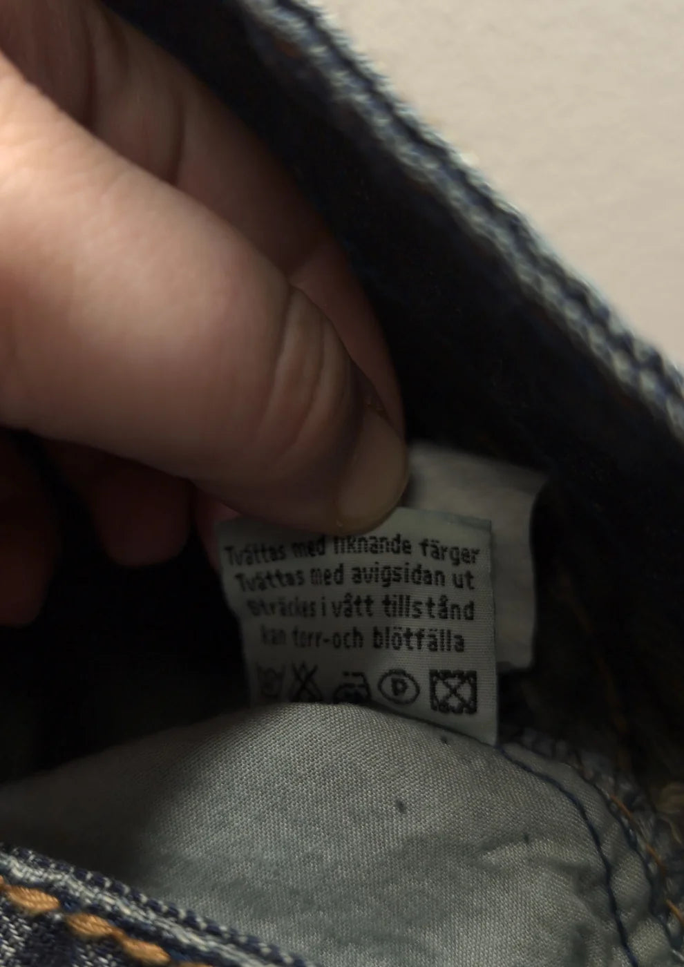 Northon Jeanswear slitna jeans i denim