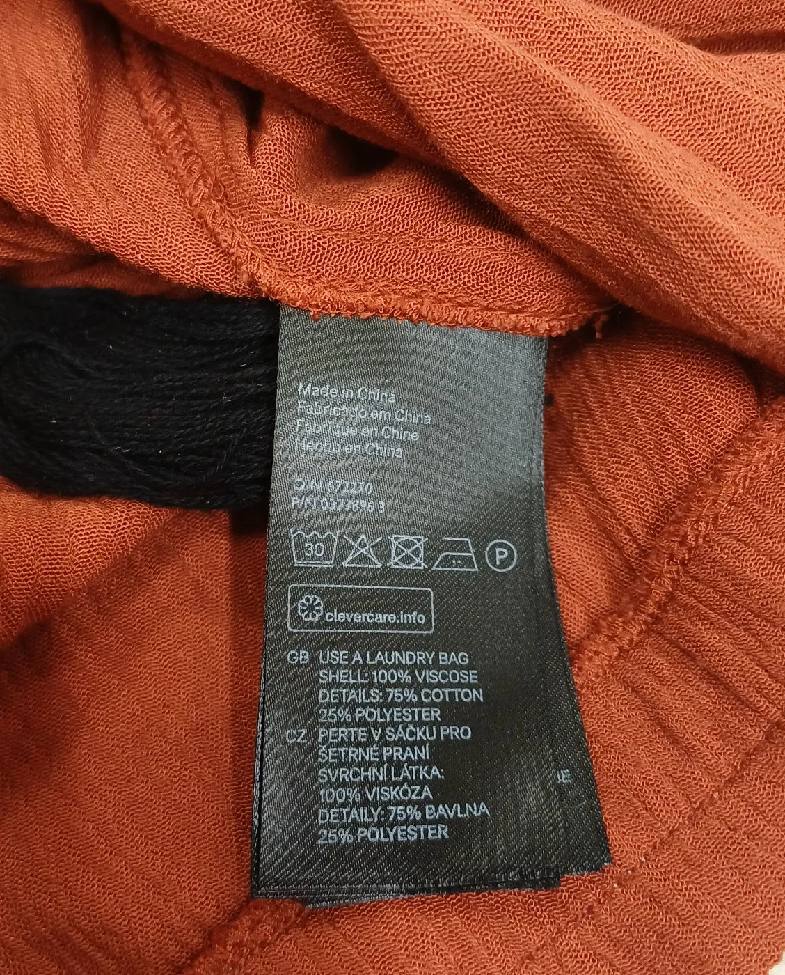 H&M rostbrun broderad blus
