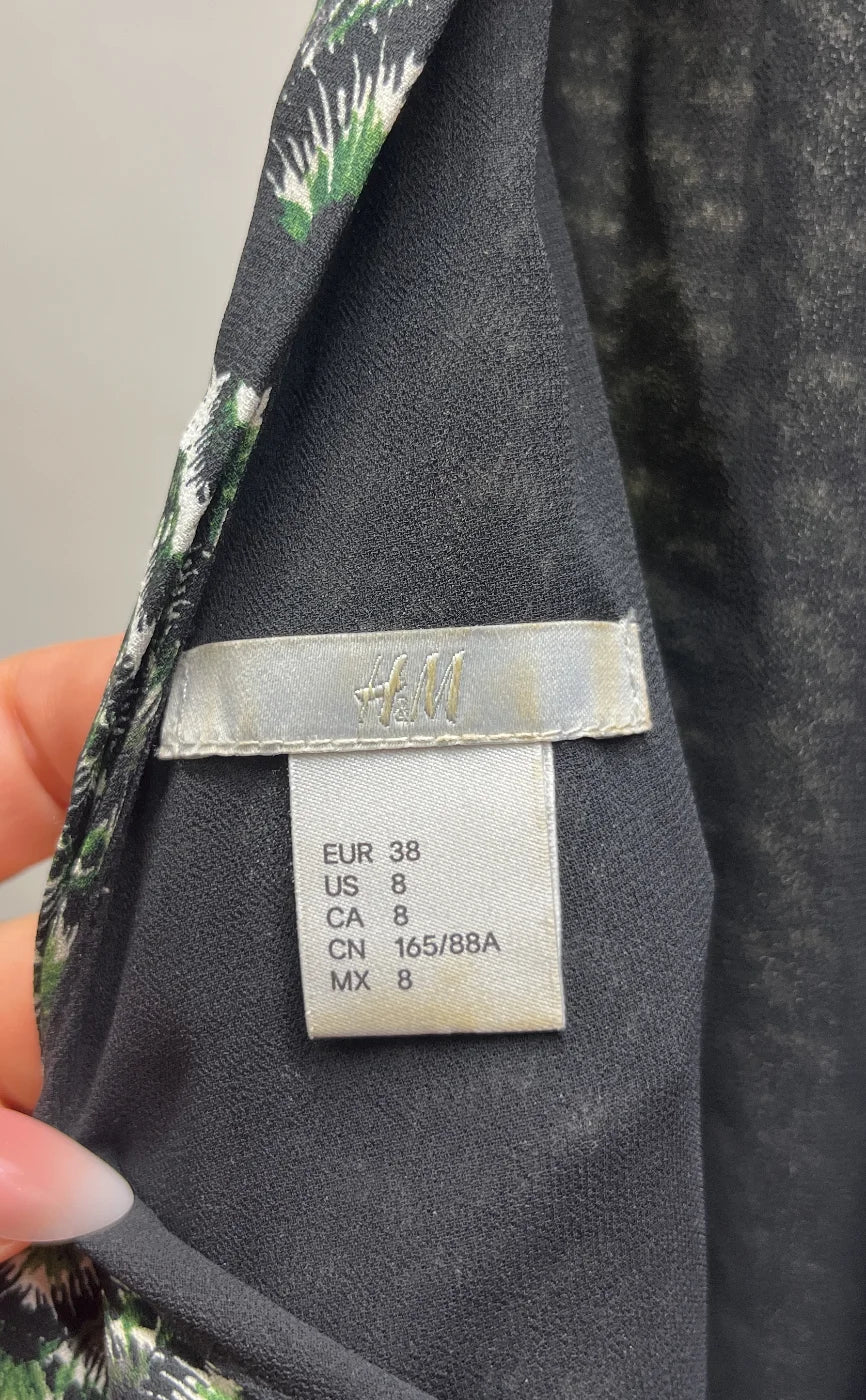 H&M ärmlös mönstrad klänning