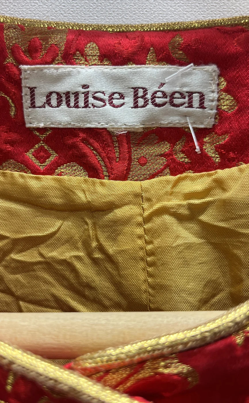 Louise Béén röd brokadjacka