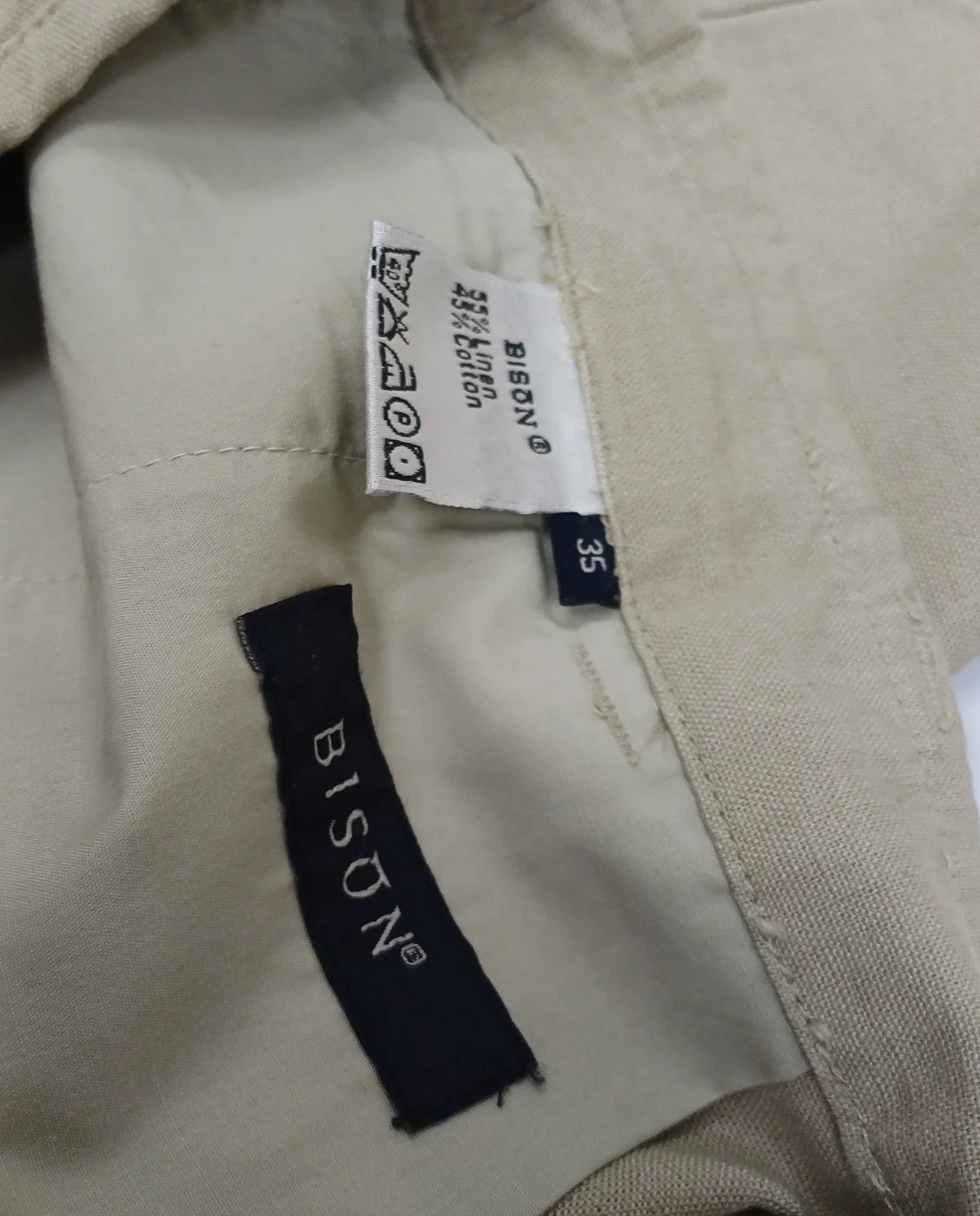 BISON beige bomullsshorts