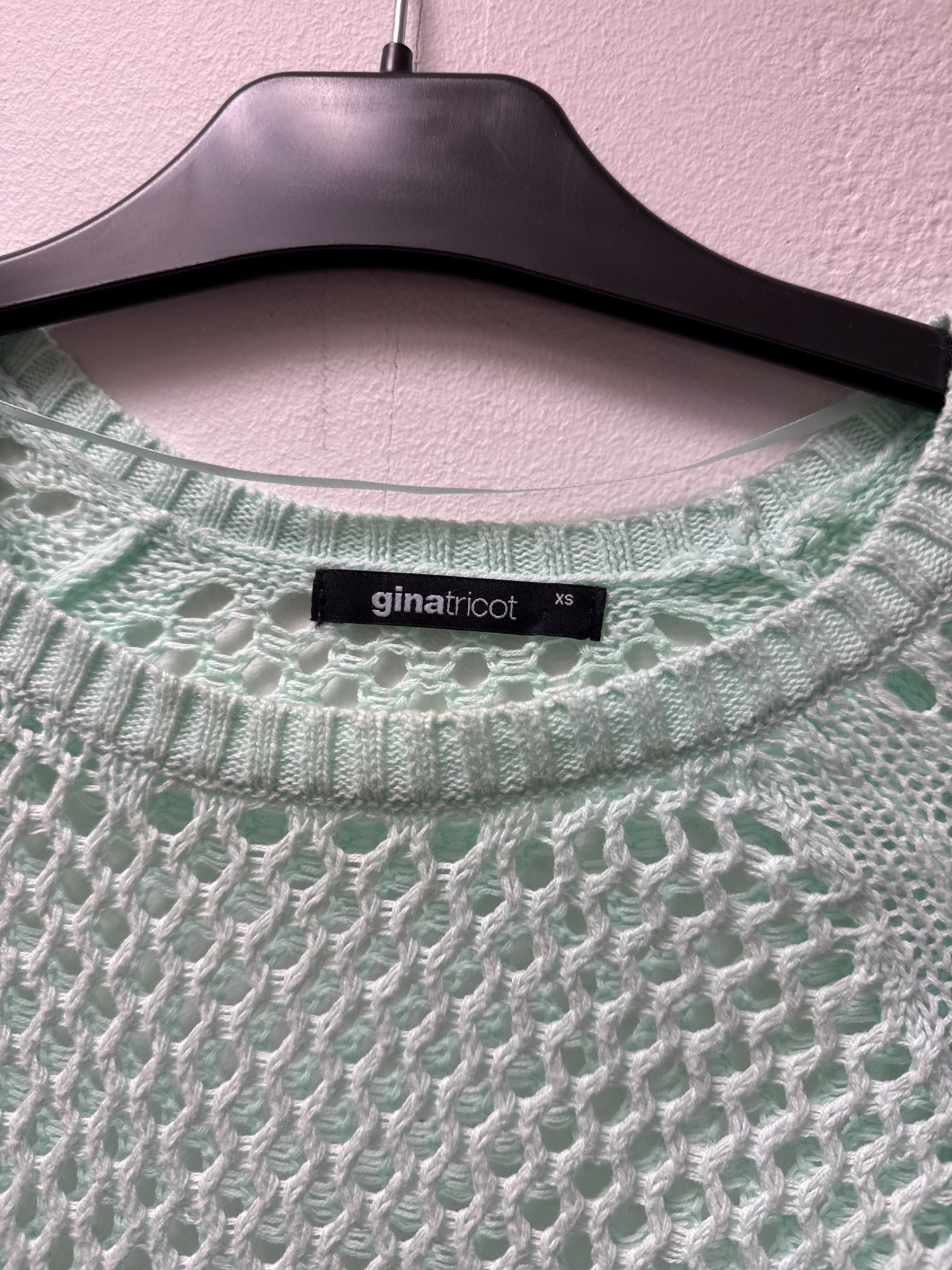 Gina Tricot öppenstickad tröja i salviagrönt XS