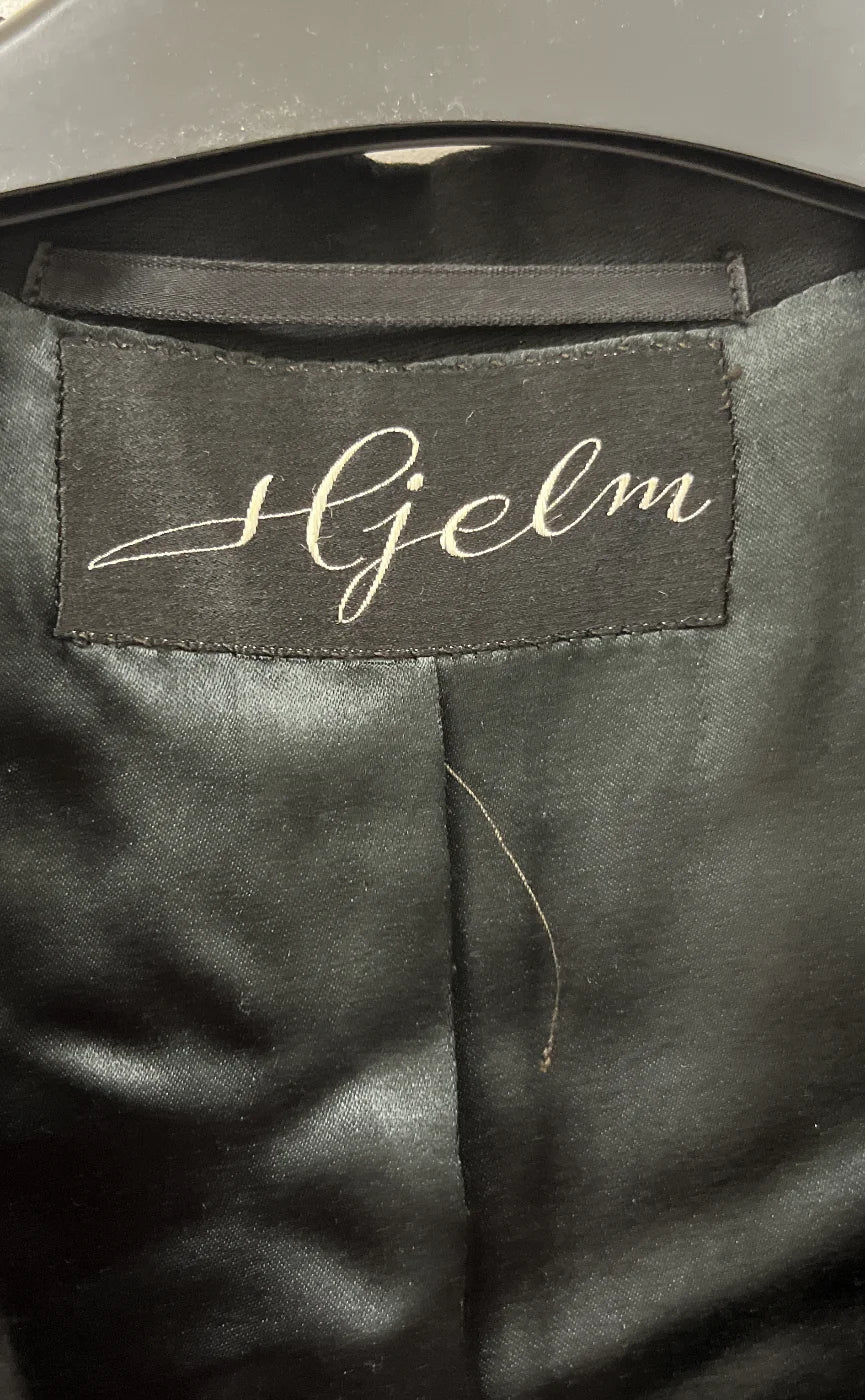 Gjelm svart frack