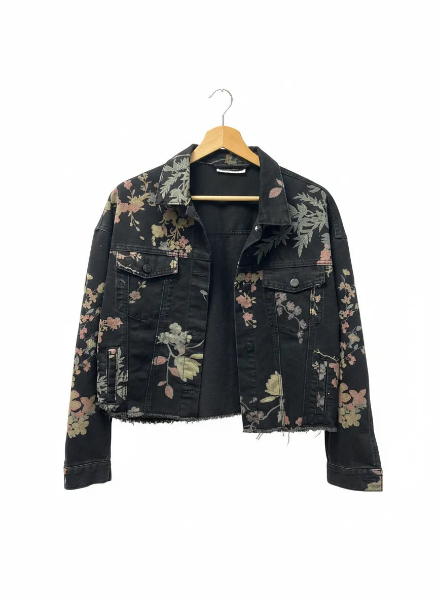 Noisy May kort denimjacka med blommönster