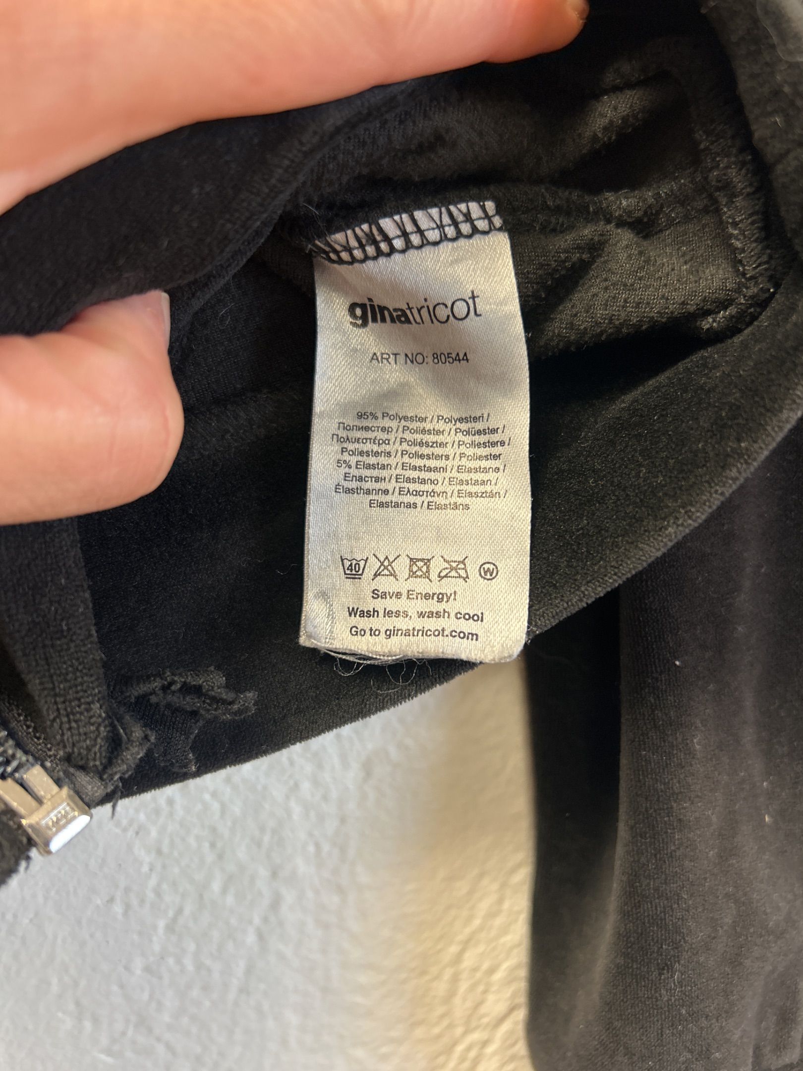 Gina Tricot svart velour huvtröja med dragkedja