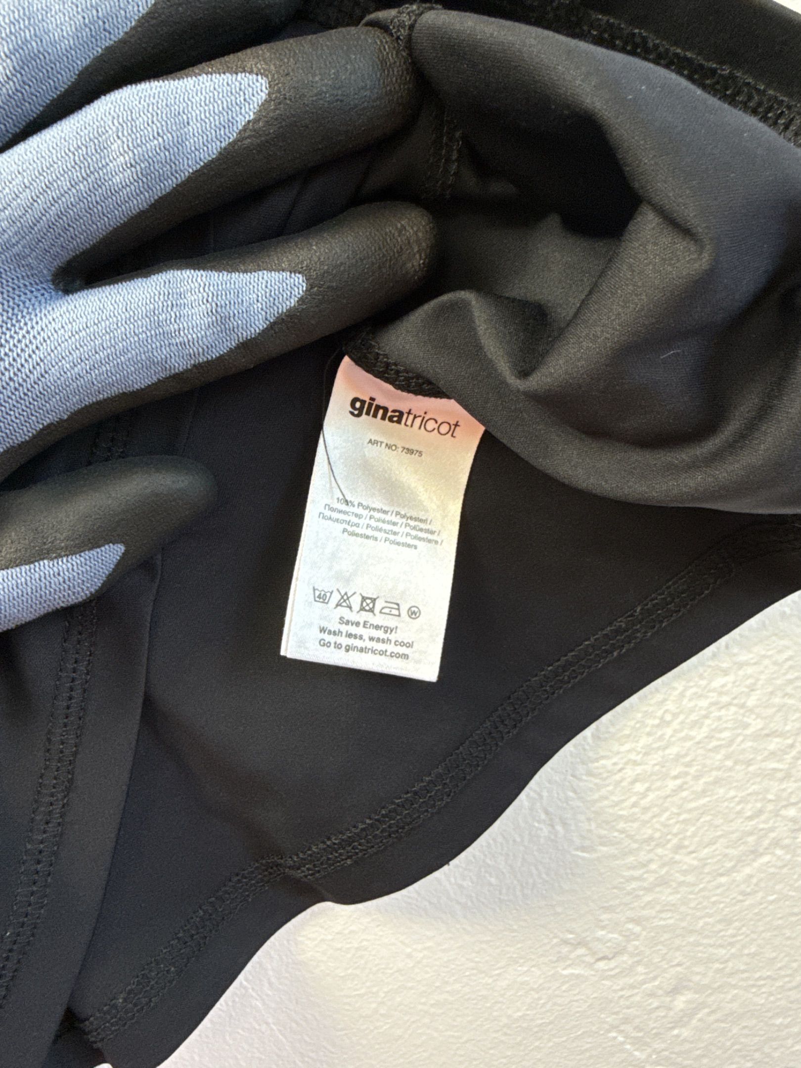 Gina Tricot svart racerback-linne