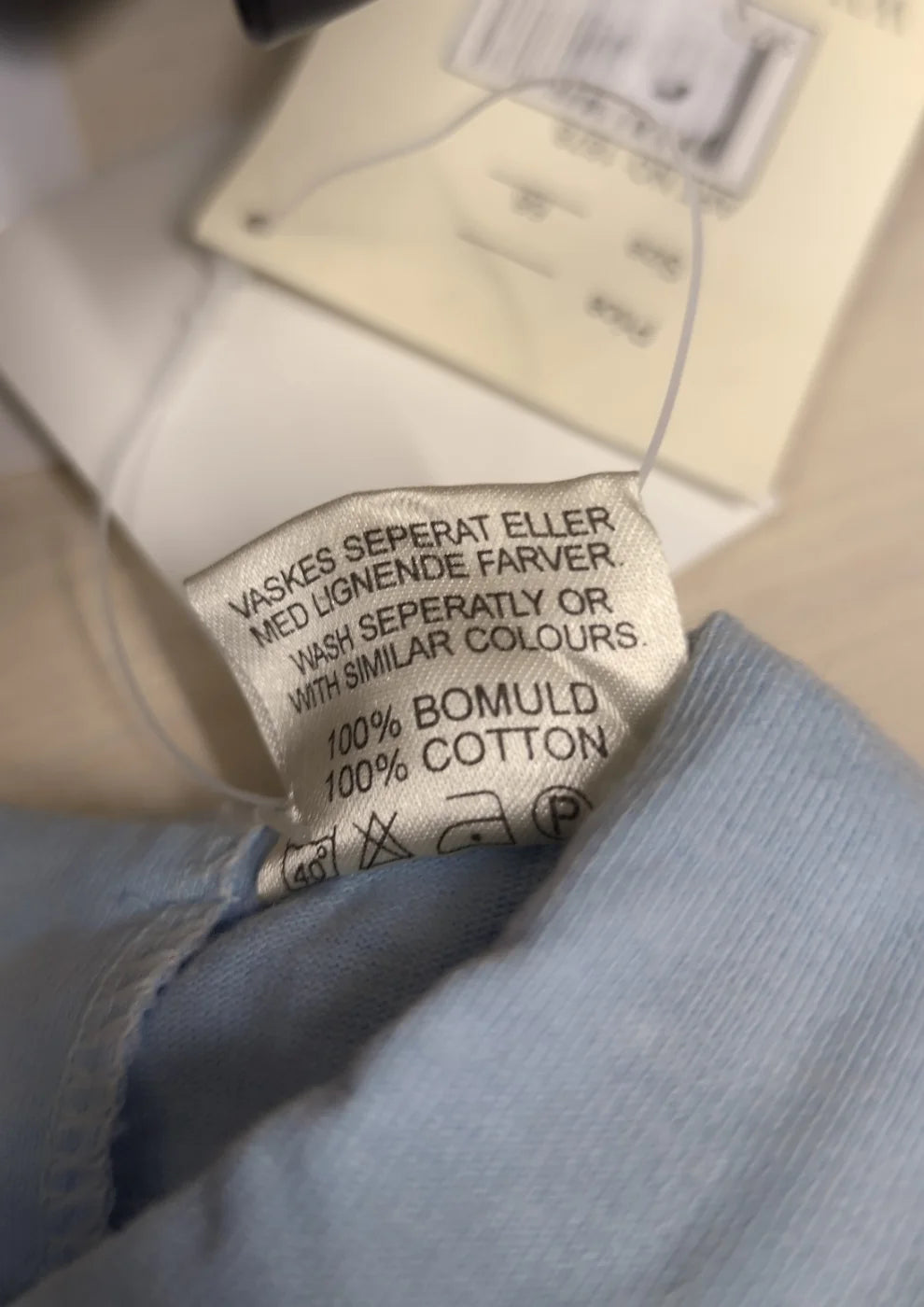 Fixoni babyblå broderad tröja