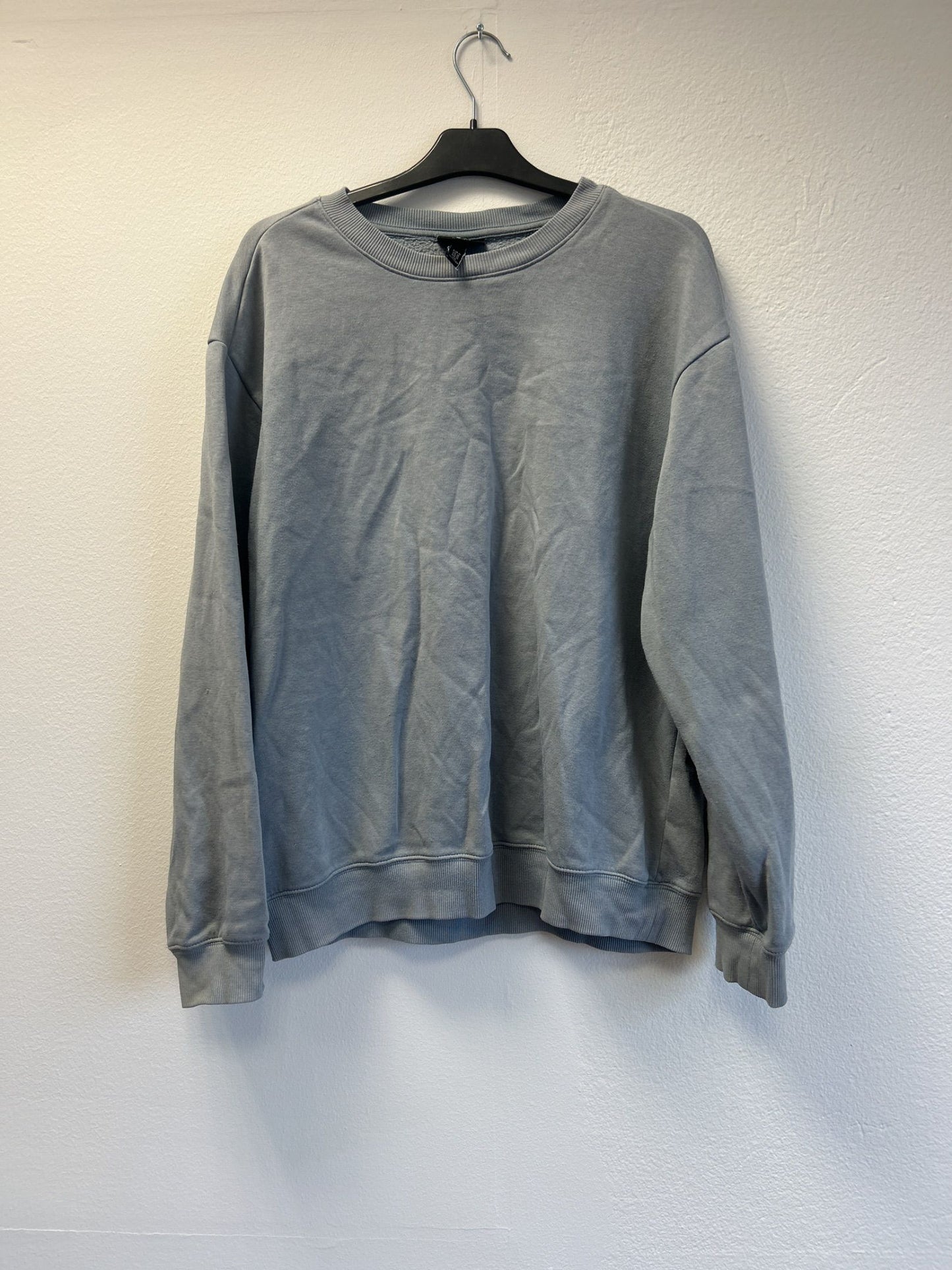 H&M Sweatshirt i Relaxed Fit i grått