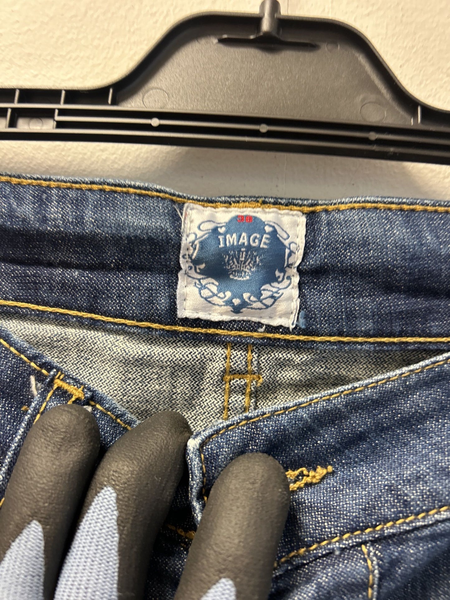 Image jeanskjol med knappfront